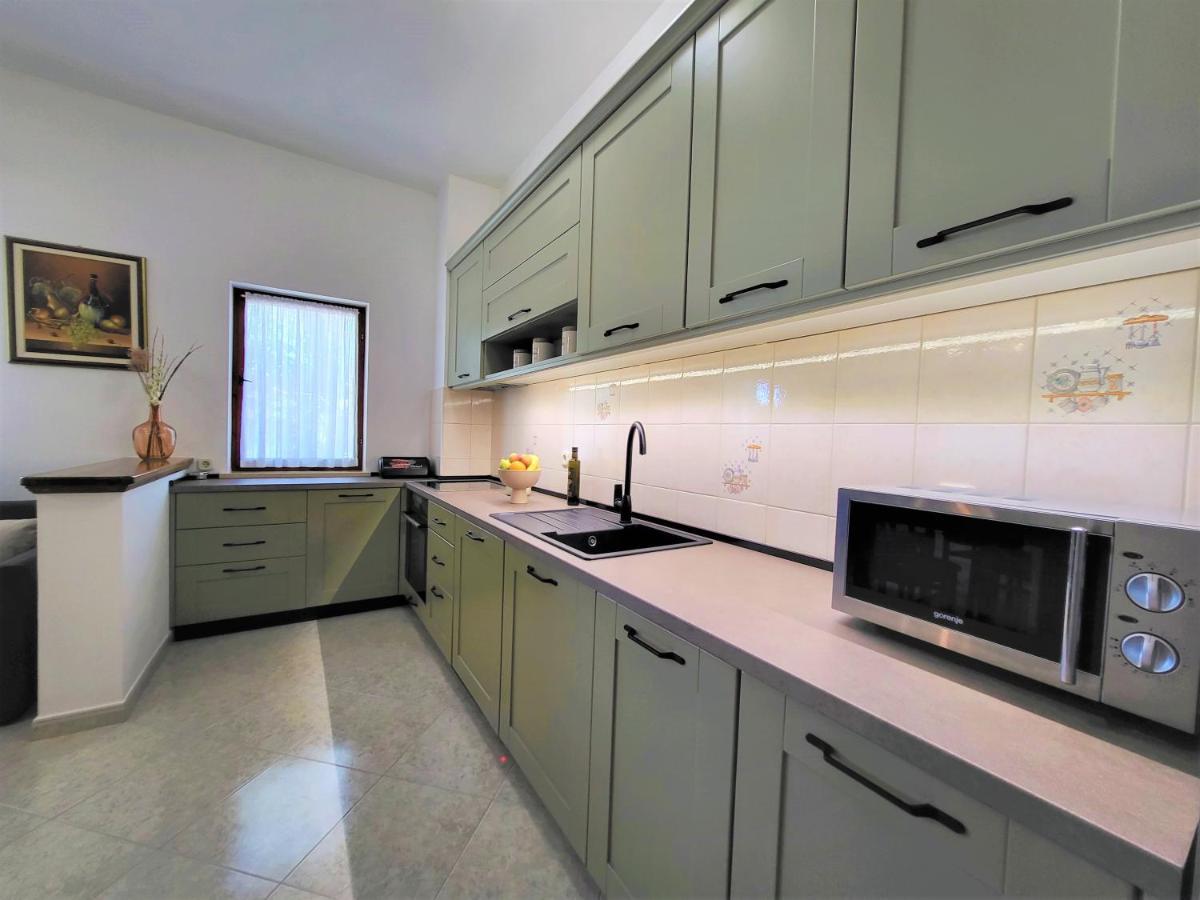 Cozy Apartment Mandula 弗尔萨尔 外观 照片